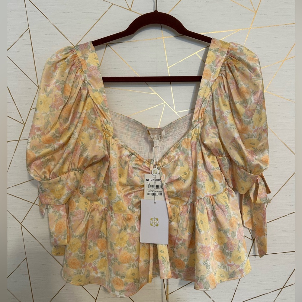 NWT WAYF Blouse